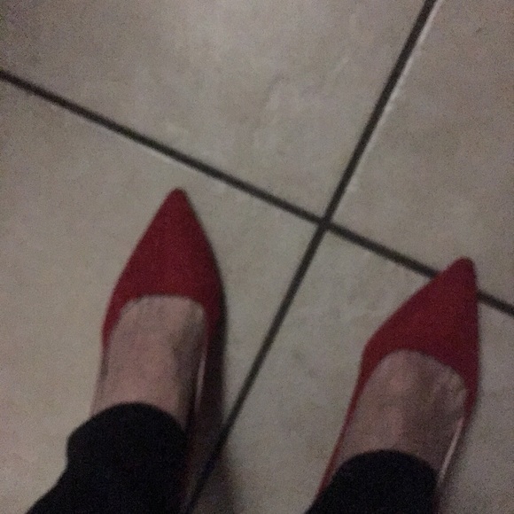 Heels - Picture 2 of 4